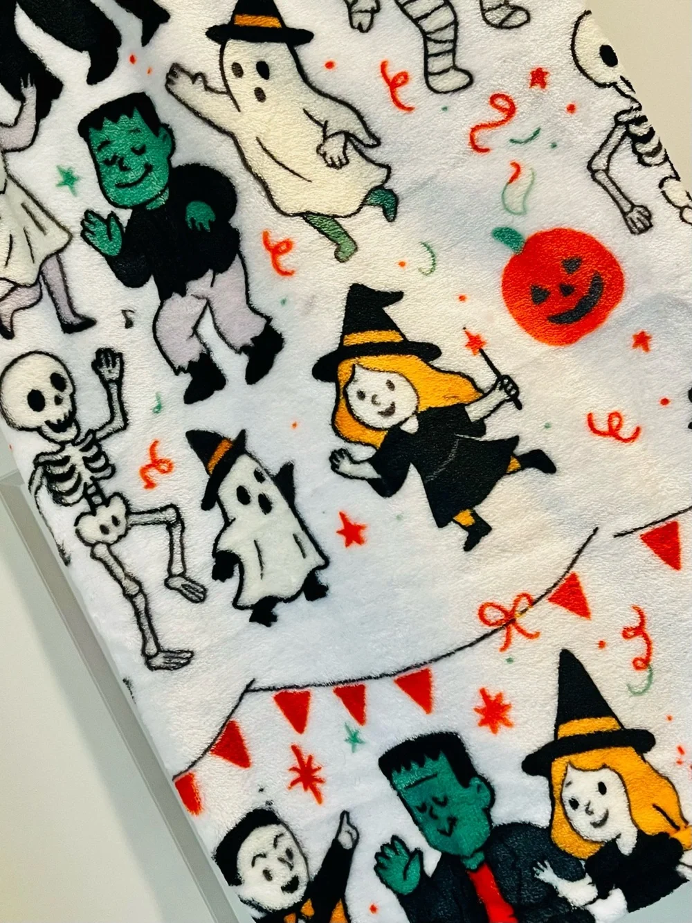 Kids Halloween Plush Throw Blanket - White with Orange & Black Accents